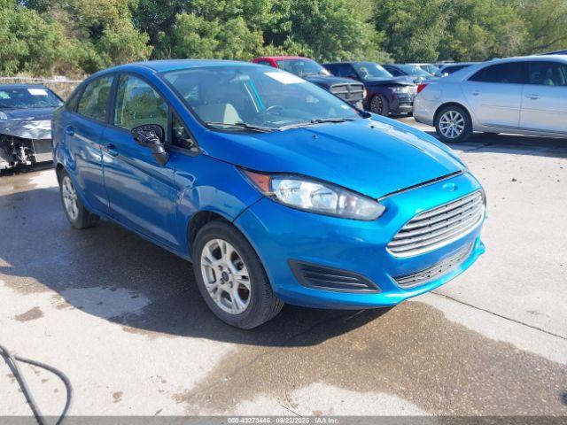  Salvage Ford Fiesta