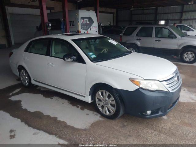  Salvage Toyota Avalon
