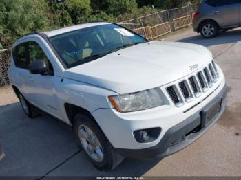  Salvage Jeep Compass