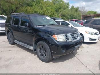  Salvage Nissan Pathfinder