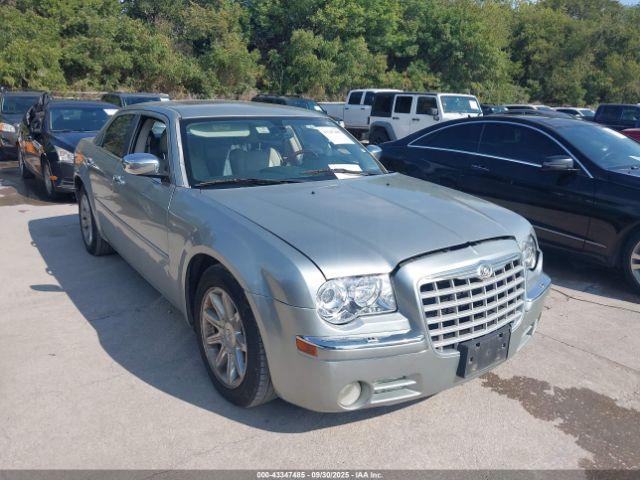  Salvage Chrysler 300c