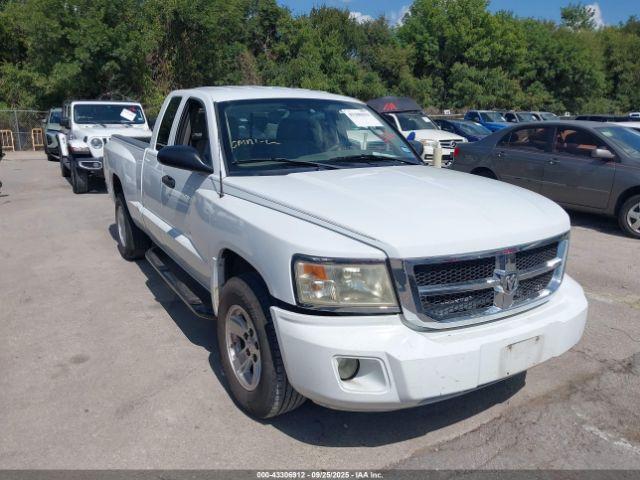  Salvage Dodge Dakota