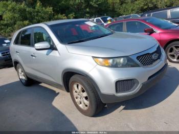  Salvage Kia Sorento