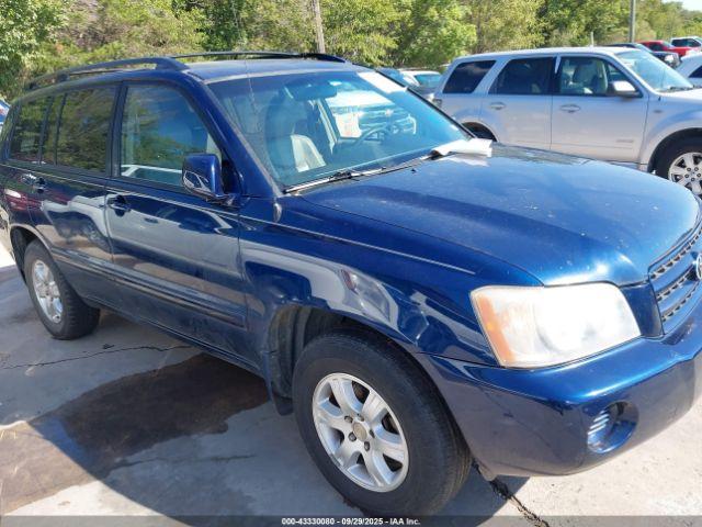  Salvage Toyota Highlander