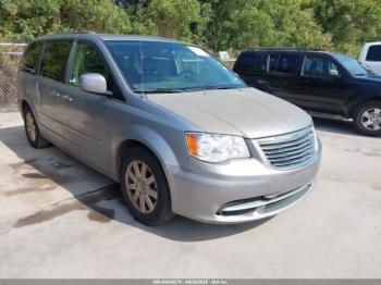 Salvage Chrysler Town & Country