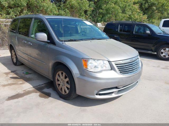  Salvage Chrysler Town & Country