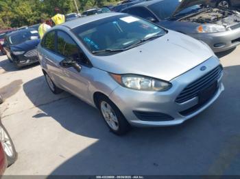  Salvage Ford Fiesta