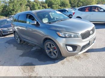  Salvage Kia Sorento