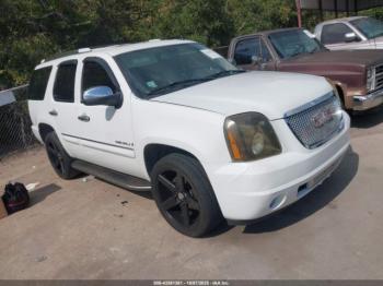  Salvage GMC Yukon