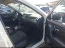 Nissan Rogue S Image 7