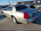 Lincoln Towncar Signature Image 6