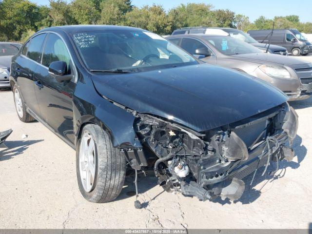  Salvage Volvo S60