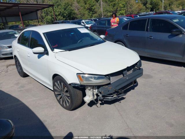  Salvage Volkswagen Jetta