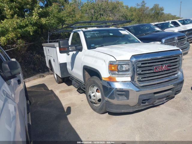  Salvage General Motors Sierra 3500hd Chassis