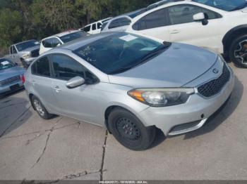  Salvage Kia Forte