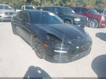  Salvage Porsche Panamera