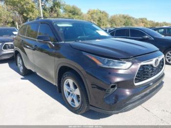  Salvage Toyota Highlander