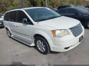  Salvage Chrysler Town & Country