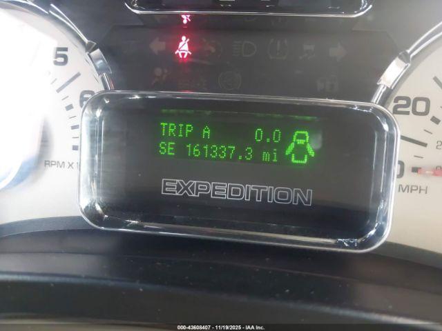 Ford Expedition Image 8