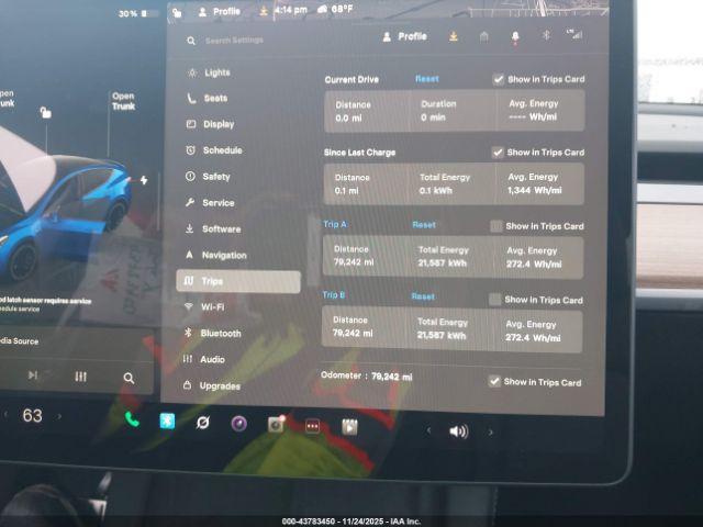 Tesla Model Y Performance Dual Motor All-wheel Drive Image 18