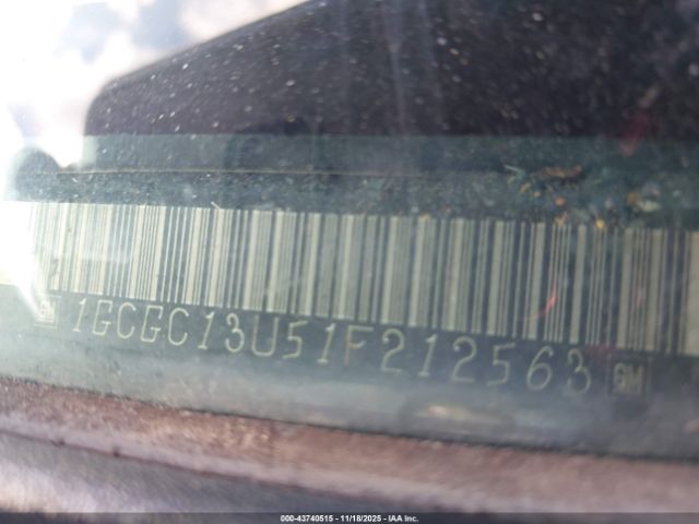 Chevrolet Silverado 1500 Ls Image 11