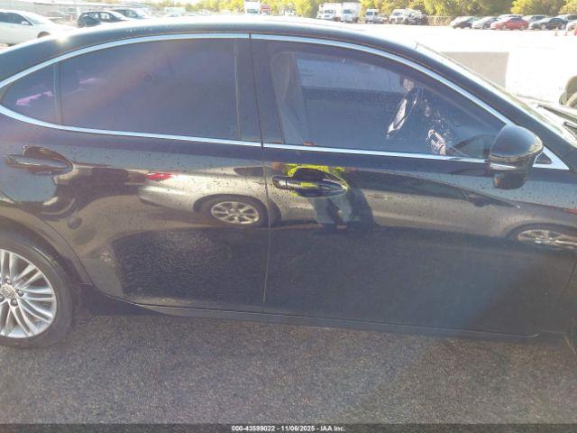 Lexus Es Image 15