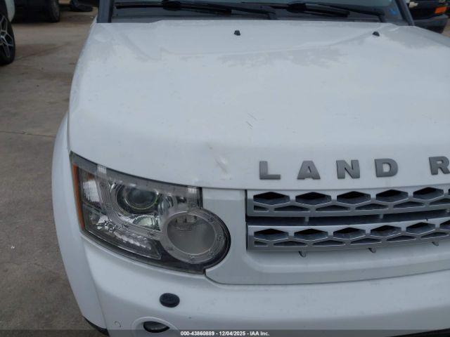 Land Rover LR4 Image 7