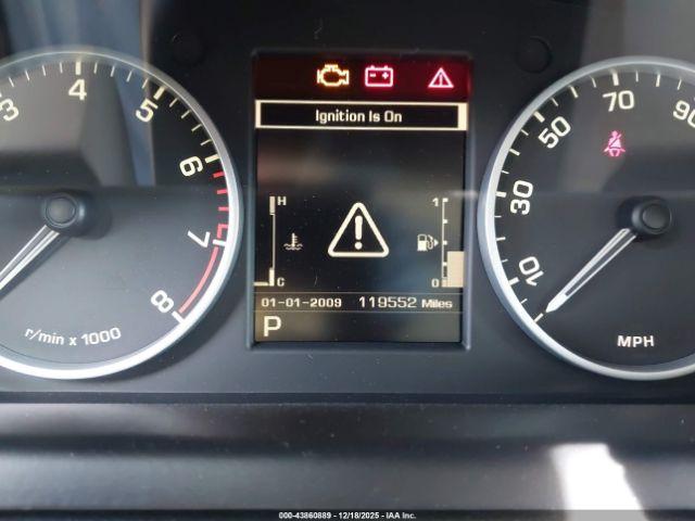 Land Rover LR4 Image 2