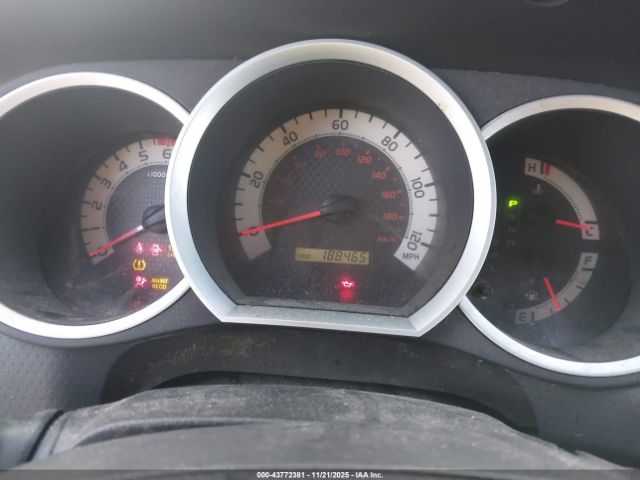 Toyota Tacoma Image 7