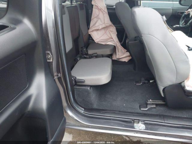 Toyota Tacoma Sr5 V6 Image 7