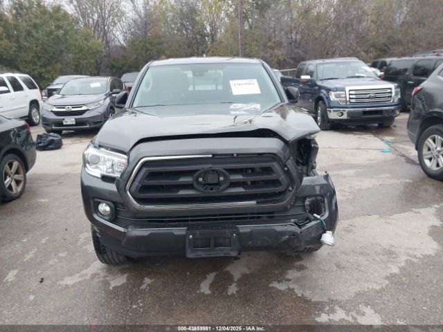 Toyota Tacoma Sr5 V6 Image 14