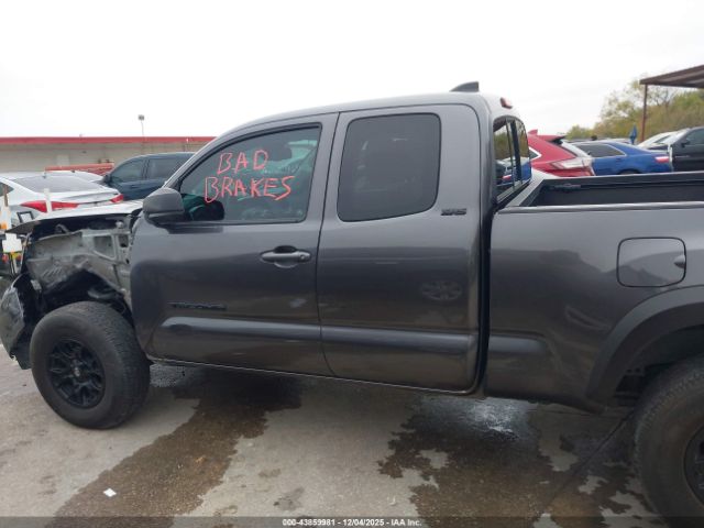 Toyota Tacoma Sr5 V6 Image 9