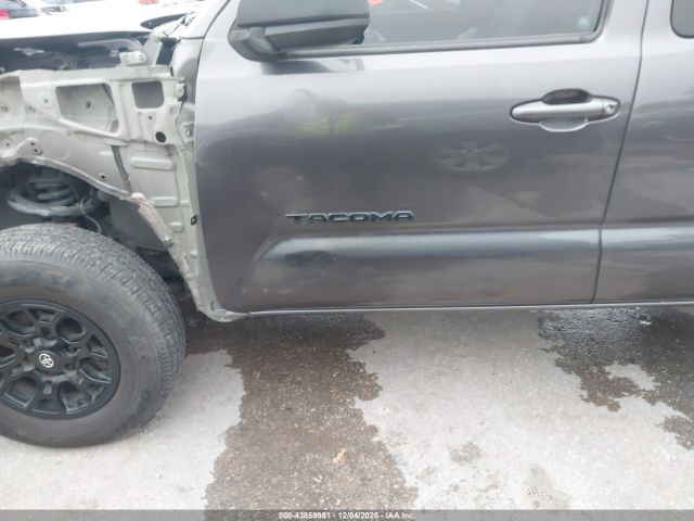 Toyota Tacoma Sr5 V6 Image 2