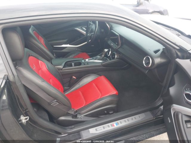 Chevrolet Camaro 2ss Image 4