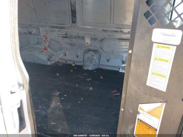 Ford E-150 Commercial Image 5