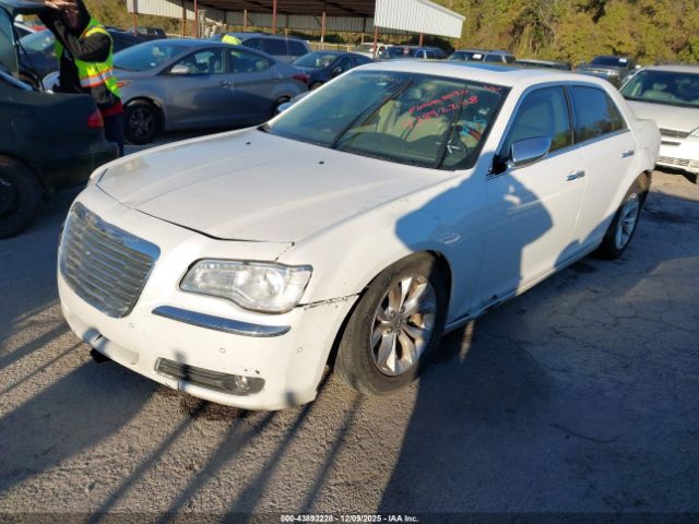 Chrysler 300c Image 6