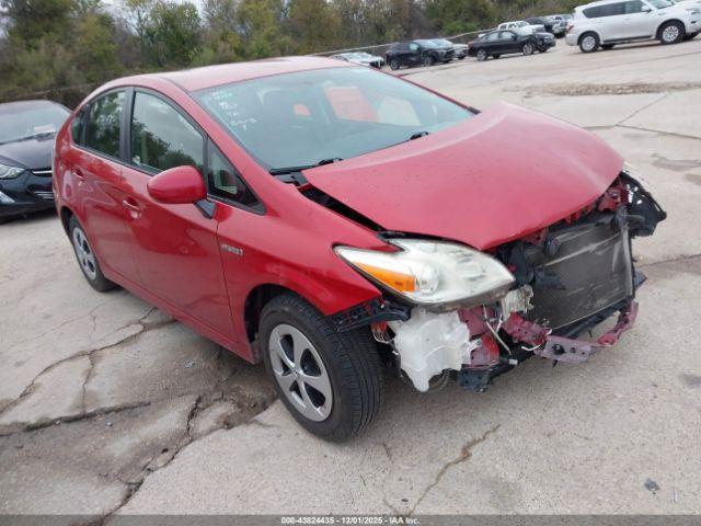  Salvage Toyota Prius