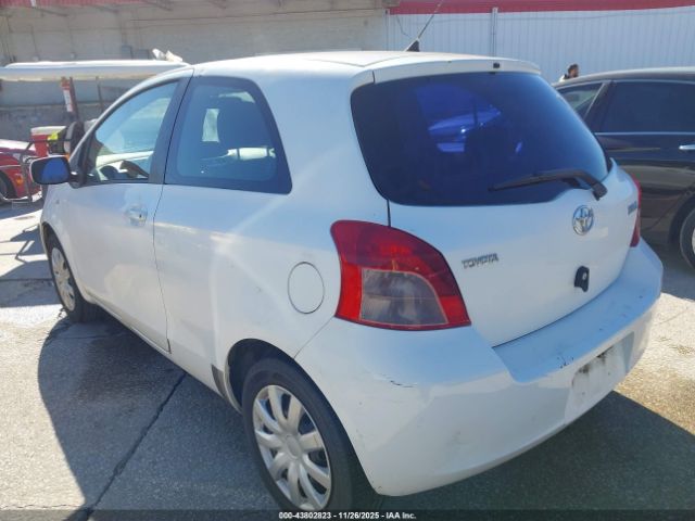 Toyota Yaris Image 11