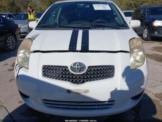 Toyota Yaris Image 4