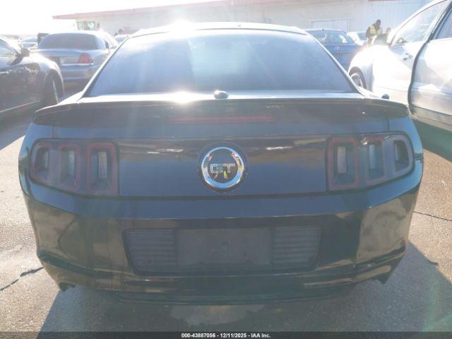 Ford Mustang Gt Premium Image 12