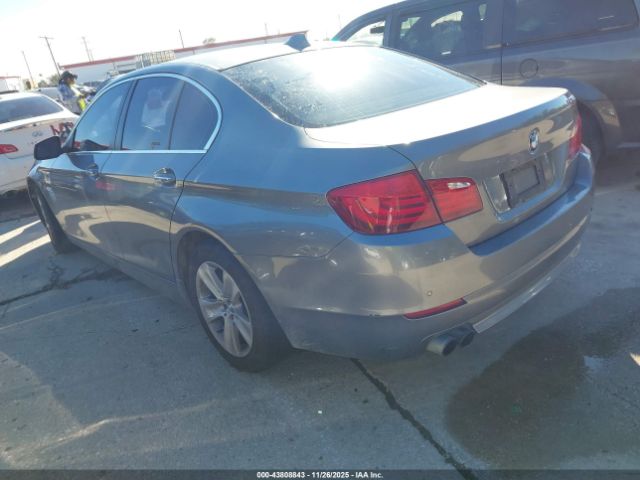 BMW 5 Series Image 5