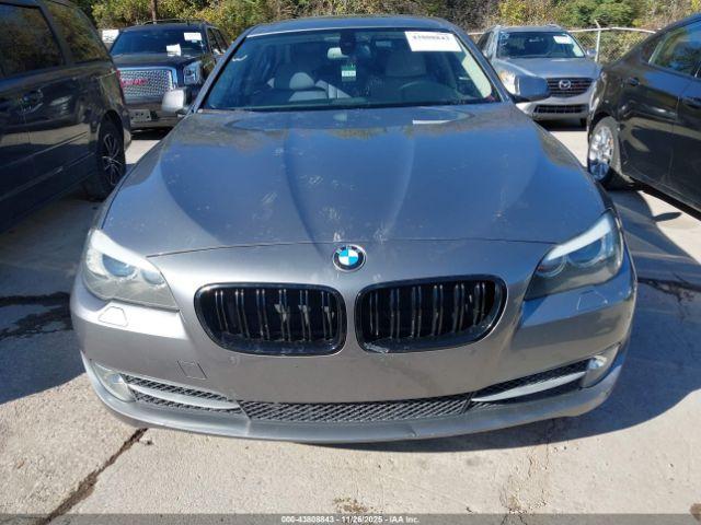 BMW 5 Series Image 10