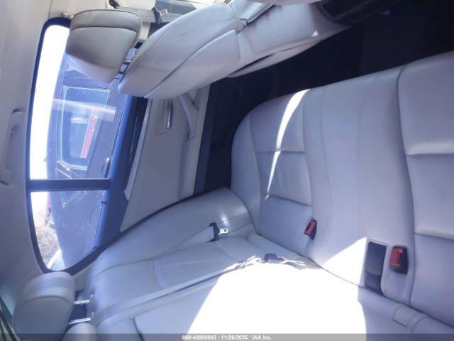 BMW 5 Series Image 6