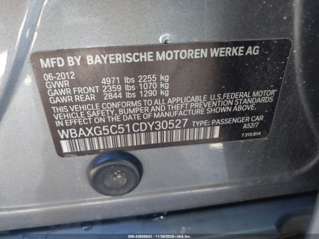 BMW 5 Series Image 2