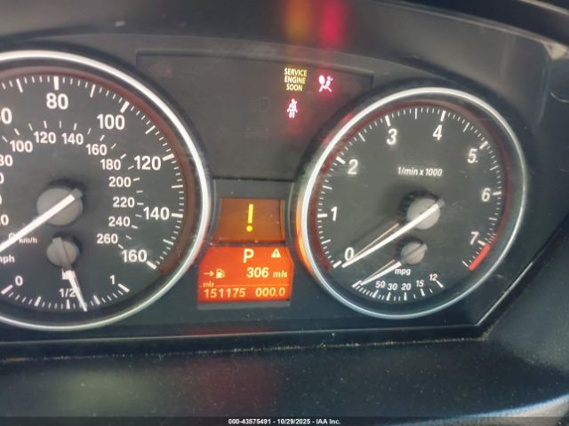 BMW 3 Series Image 10