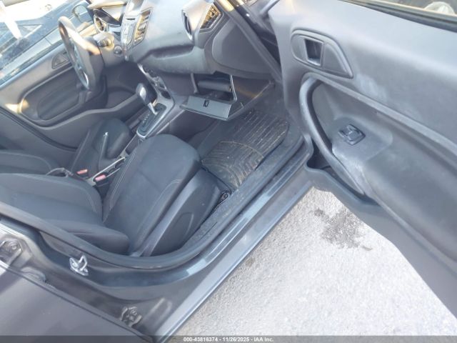 Ford Fiesta Se Image 3