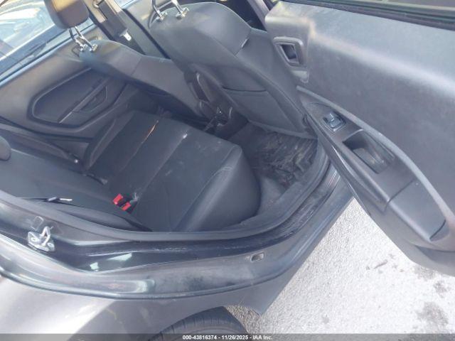 Ford Fiesta Se Image 7