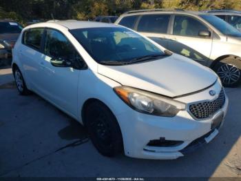 Salvage Kia Forte