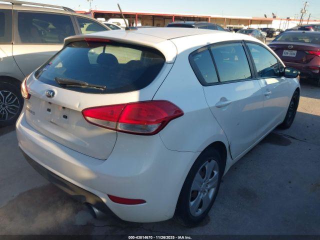 Kia Forte Lx Image 8