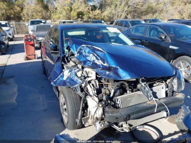 Volkswagen Jetta 2.0l S Image 4